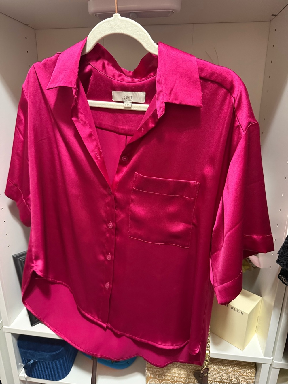 LOFT Women's Fuchsia Short-Sleeve Button-Up Blouse small